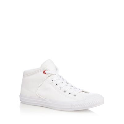 White 'All Star' high top trainers